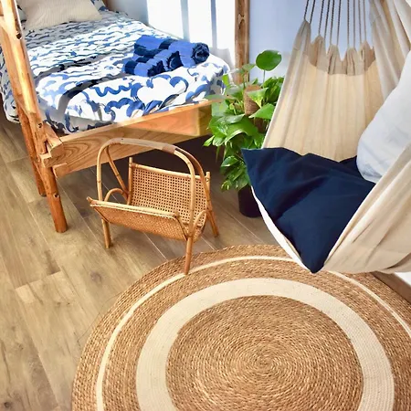 Wooden Wave Boutique Apartment *
