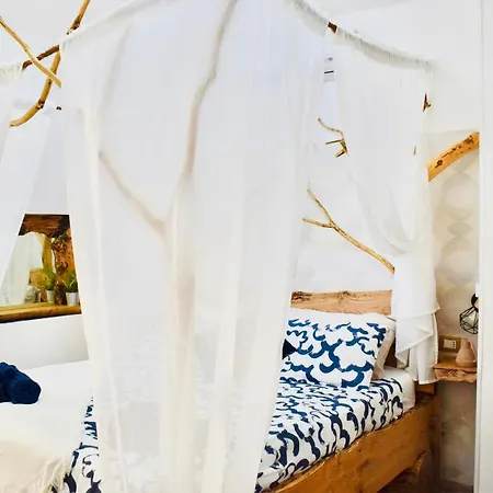 Wooden Wave Boutique Apartment